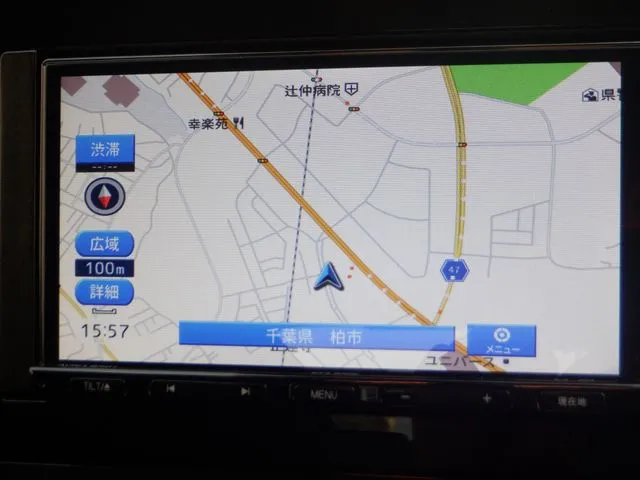 ニッサン ノート 4WD