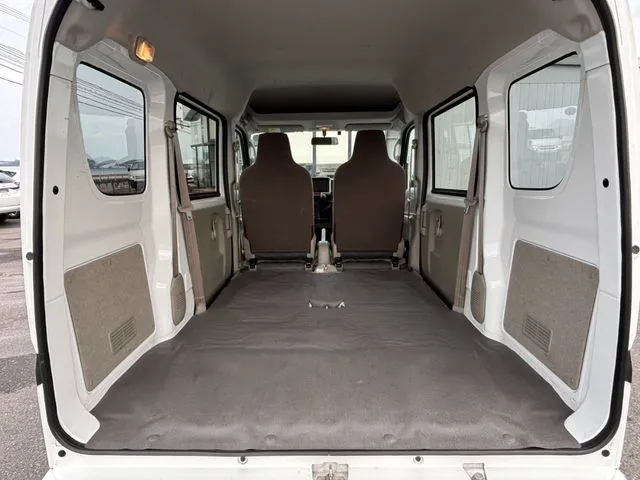 ニッサン　ＮＶ１００クリッパー