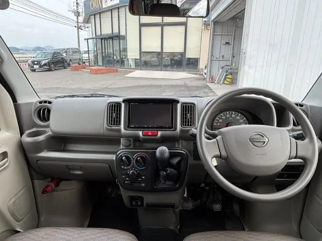 ニッサン　ＮＶ１００クリッパー