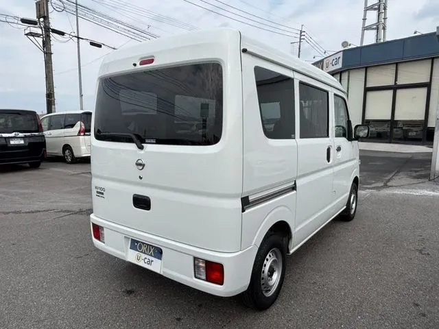 ニッサン　ＮＶ１００クリッパー