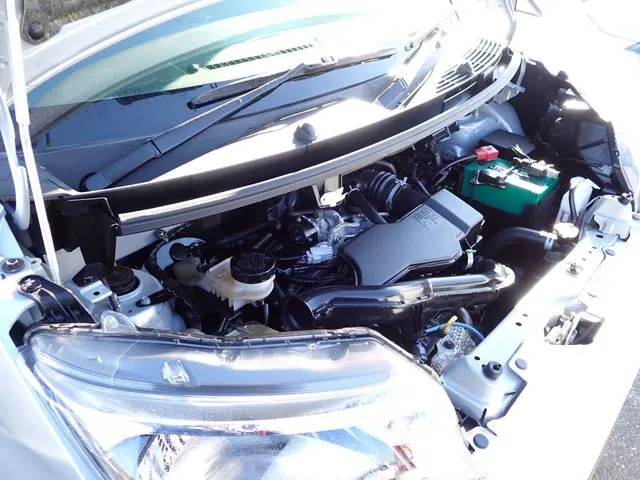 トール　４ＷＤ（ダイハツ）の車両写真