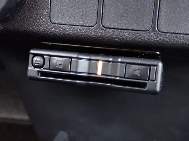 ミラ　イース（ダイハツ）の車両写真