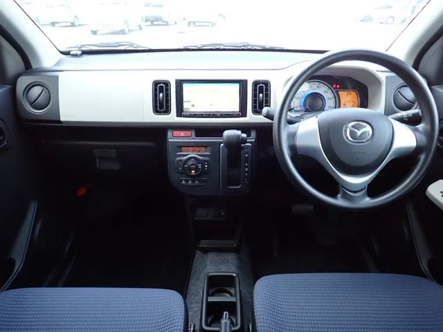 キャロル（マツダ）の車両写真