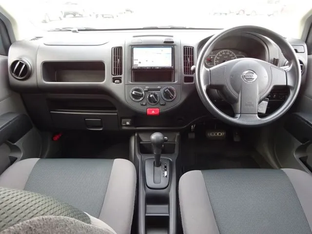 ニッサン NV150 AD 2WD