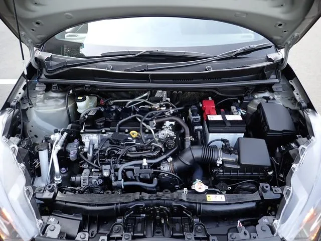 ヤリス（トヨタ）の車両写真