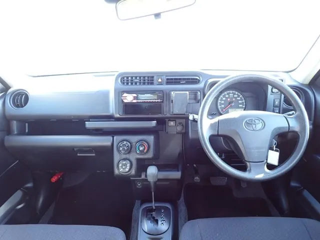 トヨタ　プロボックスバン　４ＷＤ