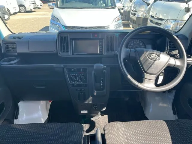 ダイハツ　ハイゼットカーゴ