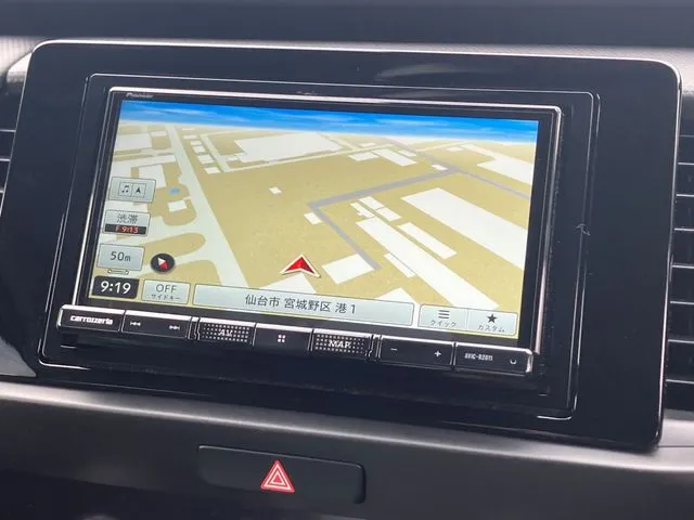 ホンダ フィット e:HEV 4WD