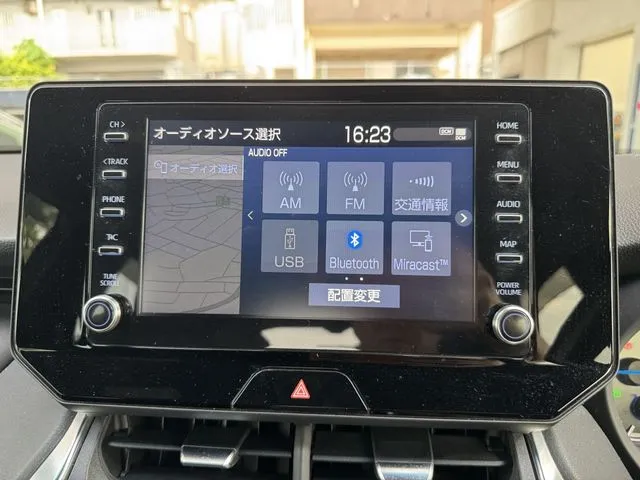 ハリアー ハイブリッド(トヨタ)の車両写真