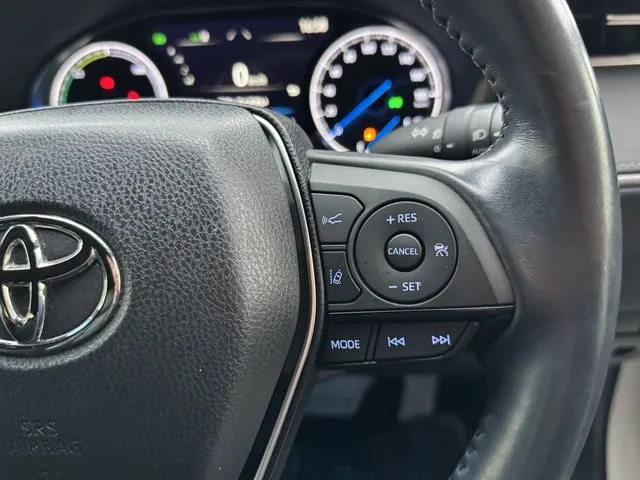 ハリアー ハイブリッド(トヨタ)の車両写真