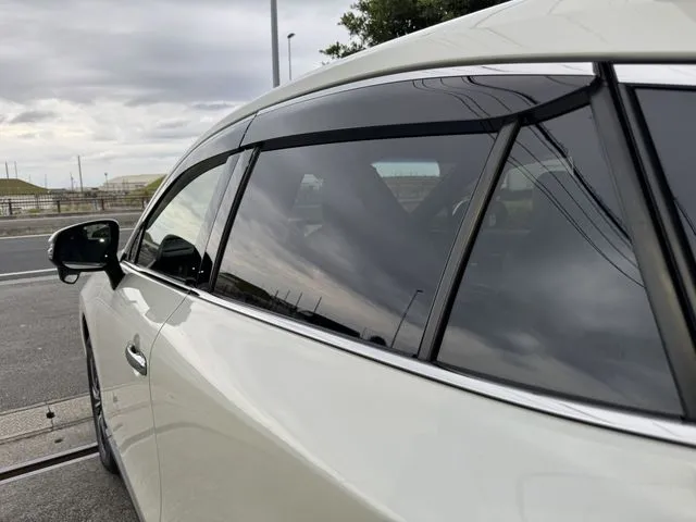 ハリアー ハイブリッド(トヨタ)の車両写真