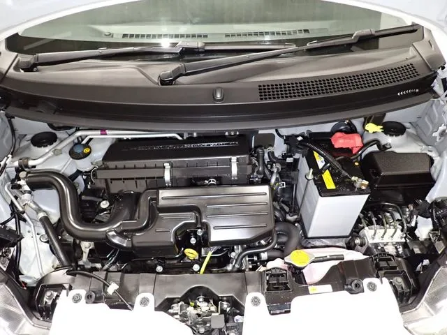 ダイハツ　ミラ　イース