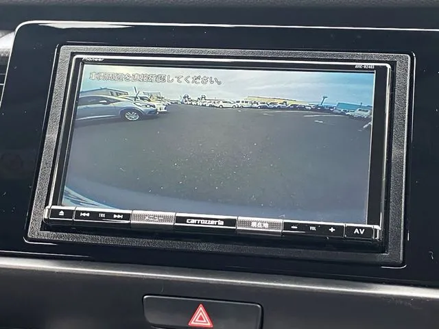 ホンダ　フィット　４ＷＤ