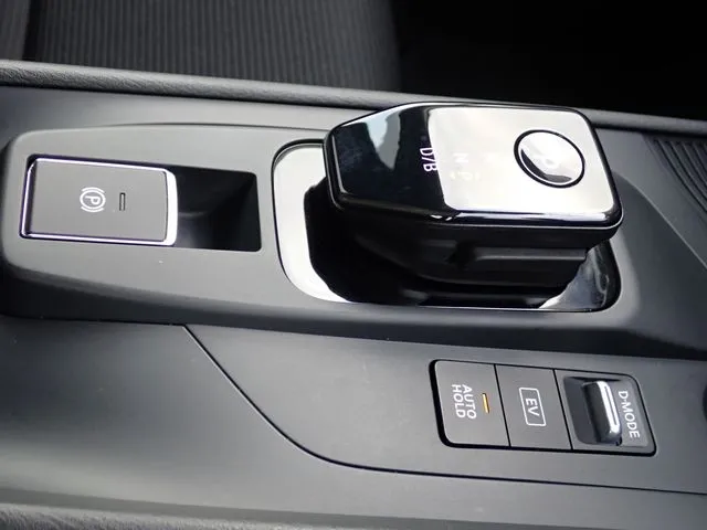 ニッサン　ノート