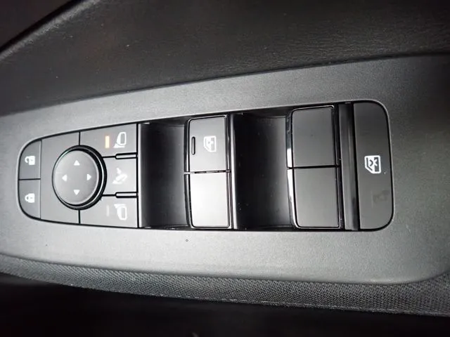 ニッサン　ノート