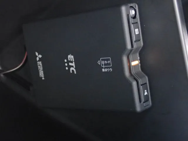 グレイス ハイブリッド(ホンダ)の車両写真