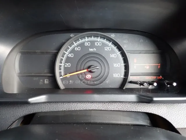 トール（ダイハツ）の車両写真