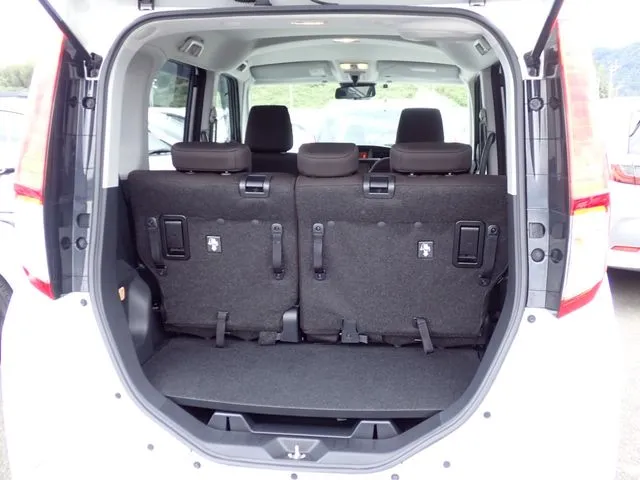 トール（ダイハツ）の車両写真