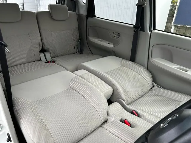 ムーヴ(ダイハツ)の車両写真