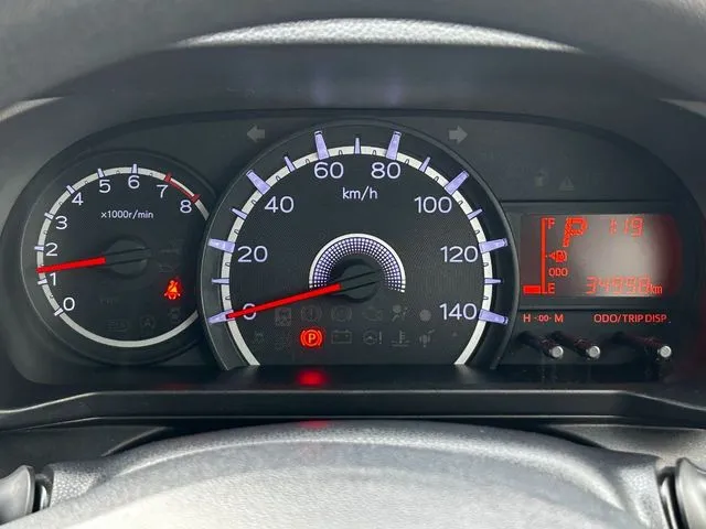 ムーヴ(ダイハツ)の車両写真