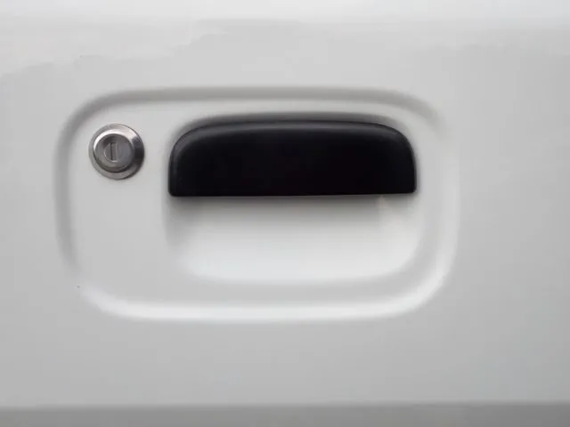 スクラムバン(マツダ)の車両写真