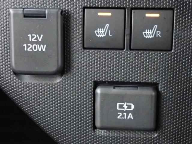 タフト(ダイハツ)の車両写真