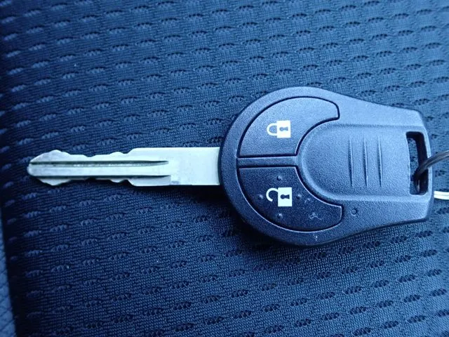 ＮＶ２００バネットバン（ニッサン）の車両写真