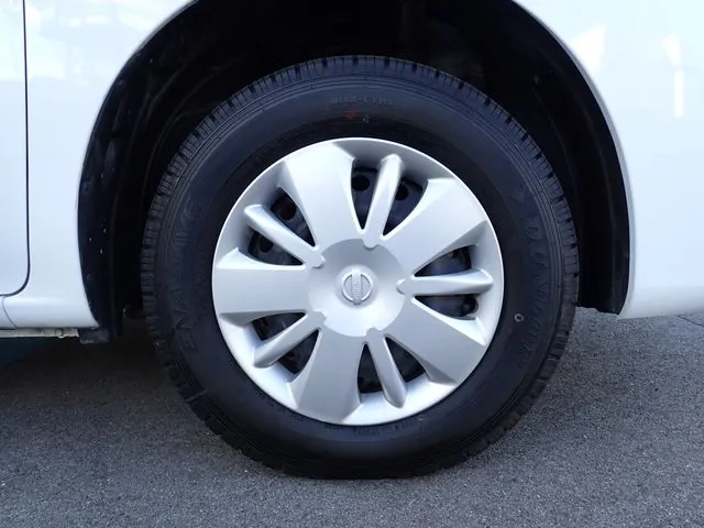 ＮＶ２００バネットバン（ニッサン）の車両写真