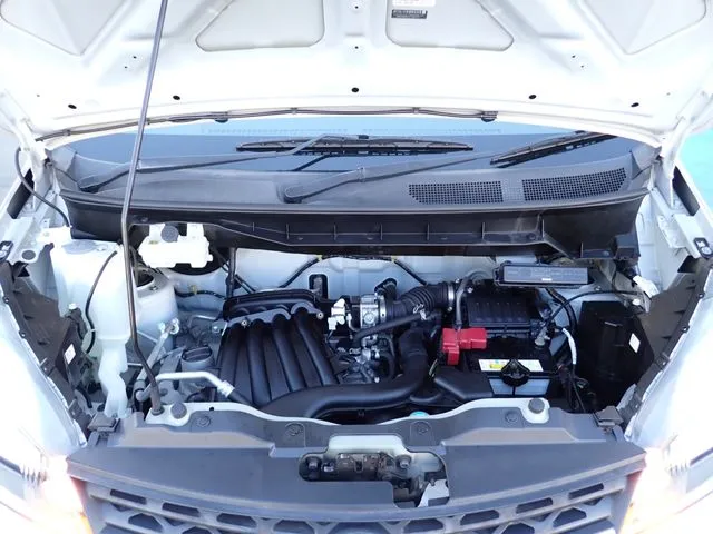 ＮＶ２００バネットバン（ニッサン）の車両写真