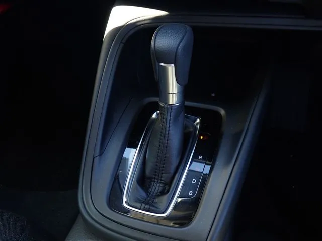 ホンダ ヴェゼル e:HEV