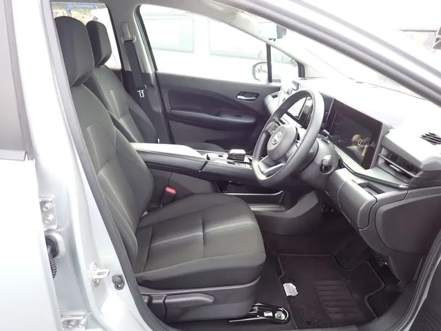 ニッサン　ノート