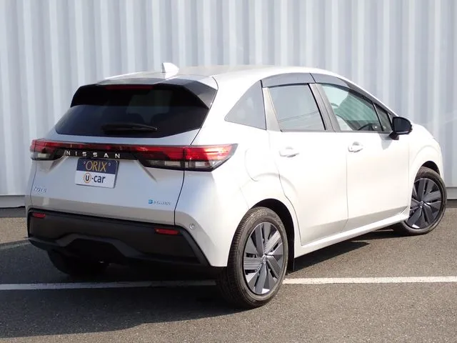 ニッサン　ノート