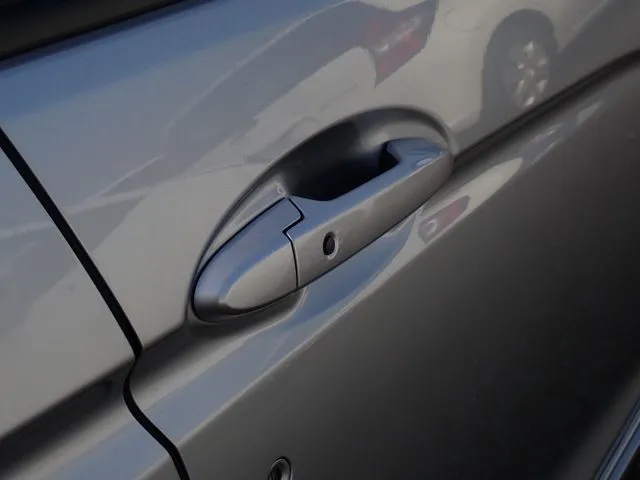 シャトル ハイブリッド(ホンダ)の車両写真