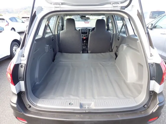 ＮＶ１５０　ＡＤ　２ＷＤ（ニッサン）の車両写真