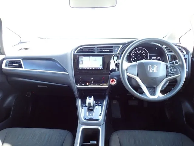 ホンダ シャトル ハイブリッド