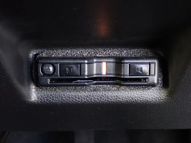 ホンダ シャトル ハイブリッド