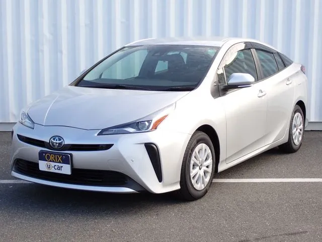 トヨタ プリウス