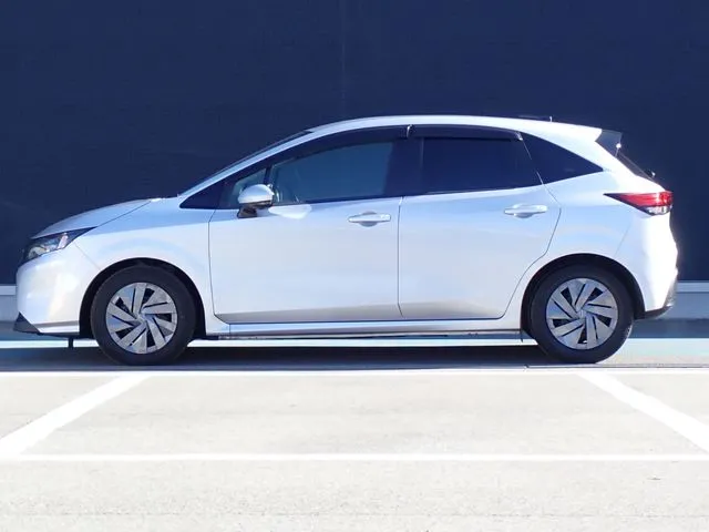 ノート（ニッサン）の車両写真