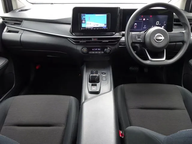 ノート（ニッサン）の車両写真