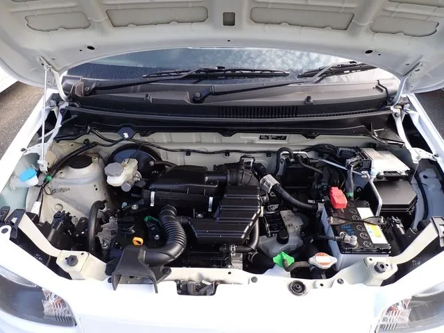 アルトバン（スズキ）の車両写真