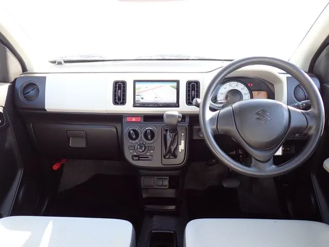 アルトバン（スズキ）の車両写真