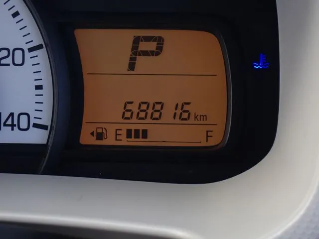 アルトバン（スズキ）の車両写真