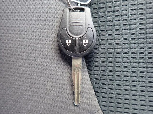 ニッサン NV150 AD 2WD