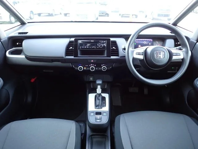 フィット（ホンダ）の車両写真