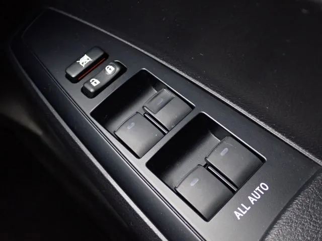 カローラフィールダー(トヨタ)の車両写真