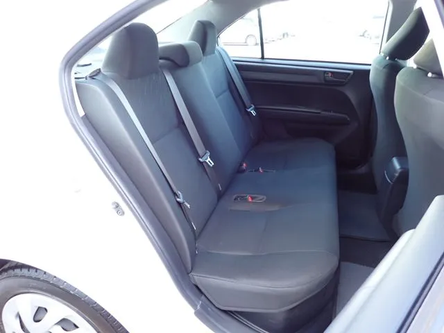 カローラアクシオ　ハイブリッド（トヨタ）の車両写真