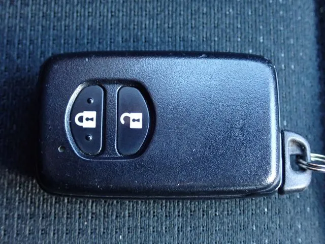 カローラアクシオ　ハイブリッド（トヨタ）の車両写真