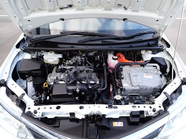 カローラアクシオ　ハイブリッド（トヨタ）の車両写真