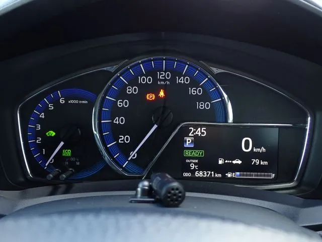 カローラアクシオ　ハイブリッド（トヨタ）の車両写真