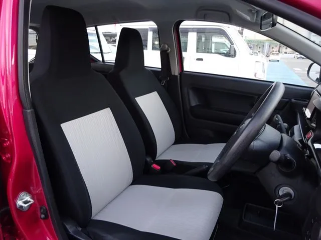 ダイハツ ミラ イース